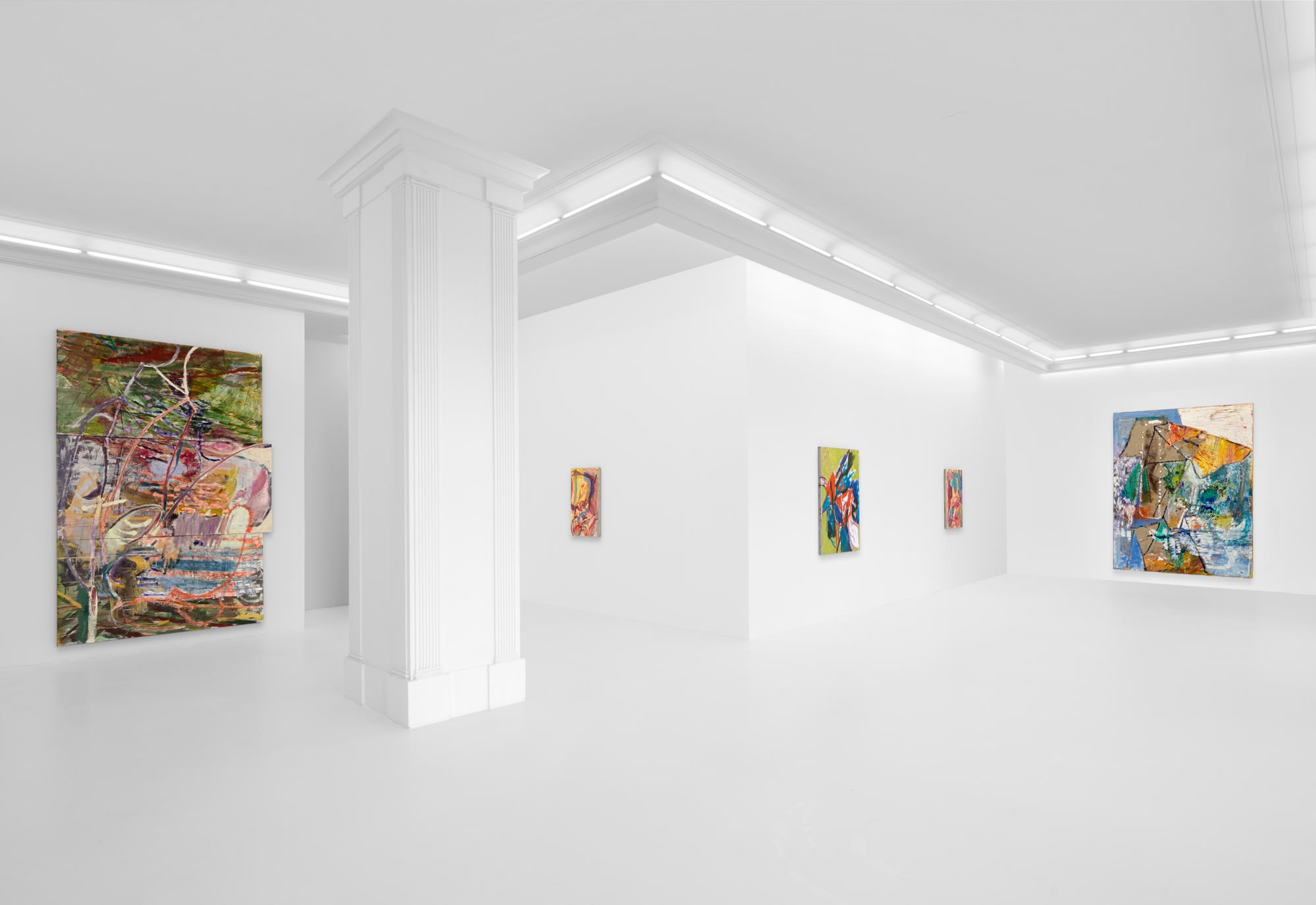 Pam Evelyn Spectacle of a wreck Installation View October 8 – November 19, 2021 Peres Projects, Berlin Photographed by: Matthias...