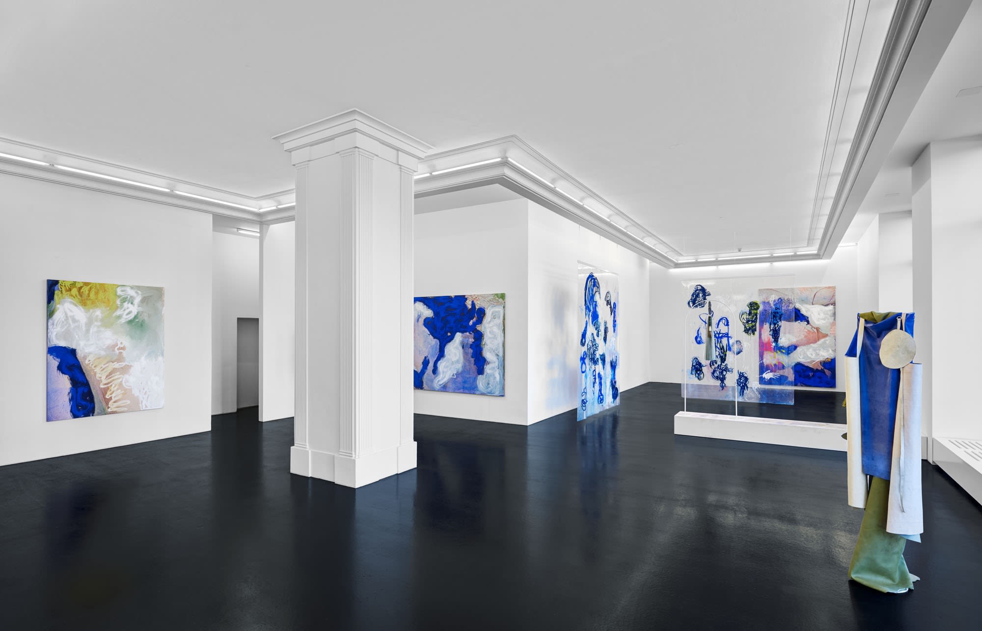 Donna Huanca Surrogate Painteen Installation View September 2 - October 28, 2016 Peres Projects, Berlin Photographed by: Adrian Parvulescu