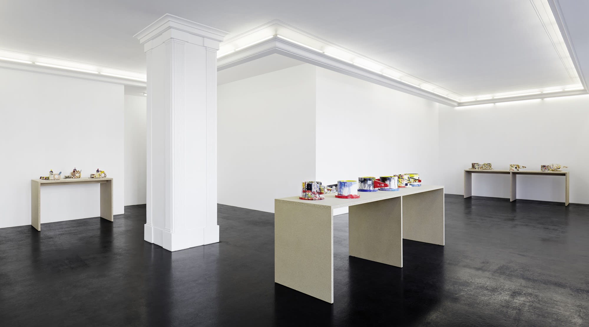 Peter Shire Fists and Jeroboam Installation View March 18 – April 21, 2016 Peres Projects, Berlin