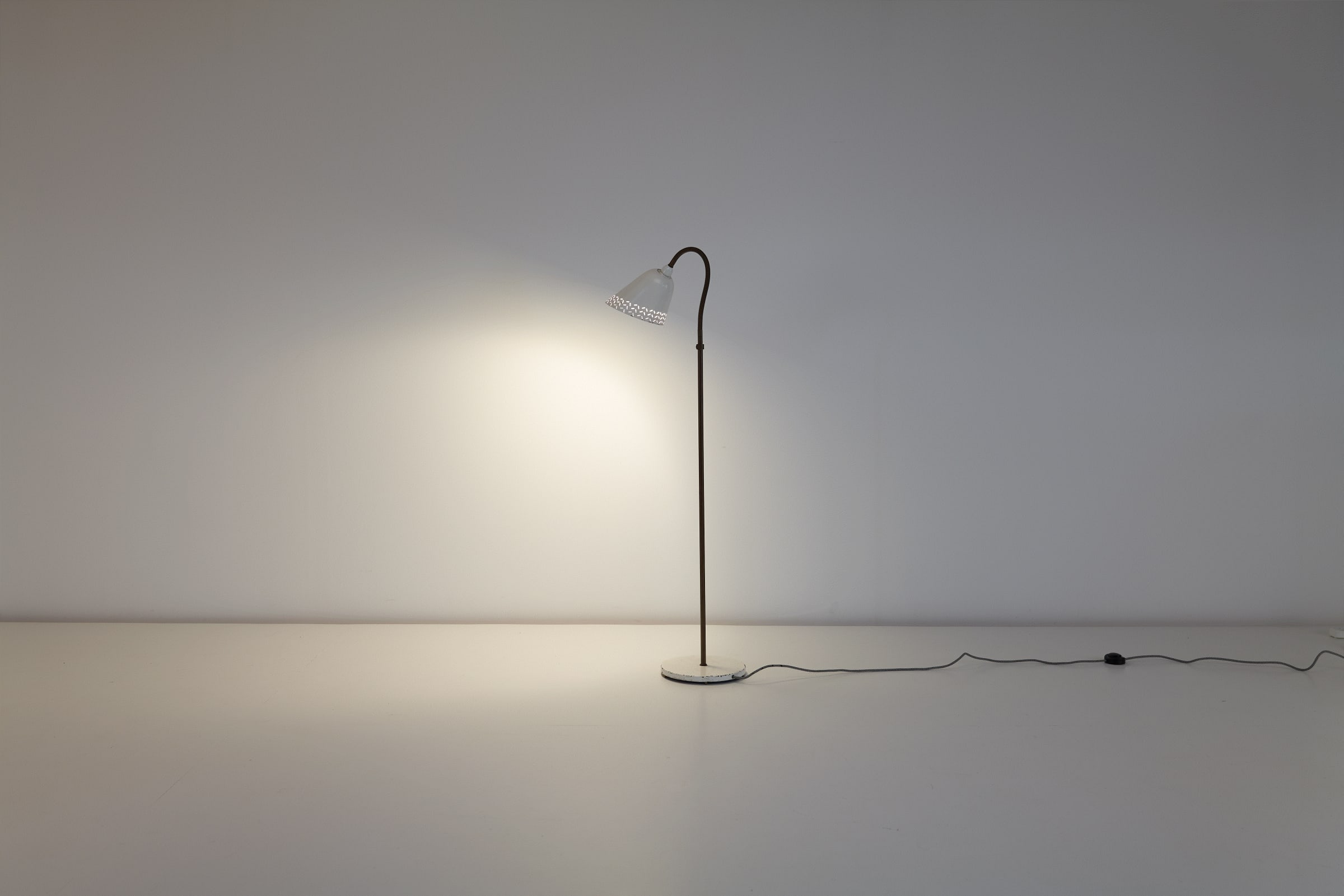 Navlinge floor lamp cheap