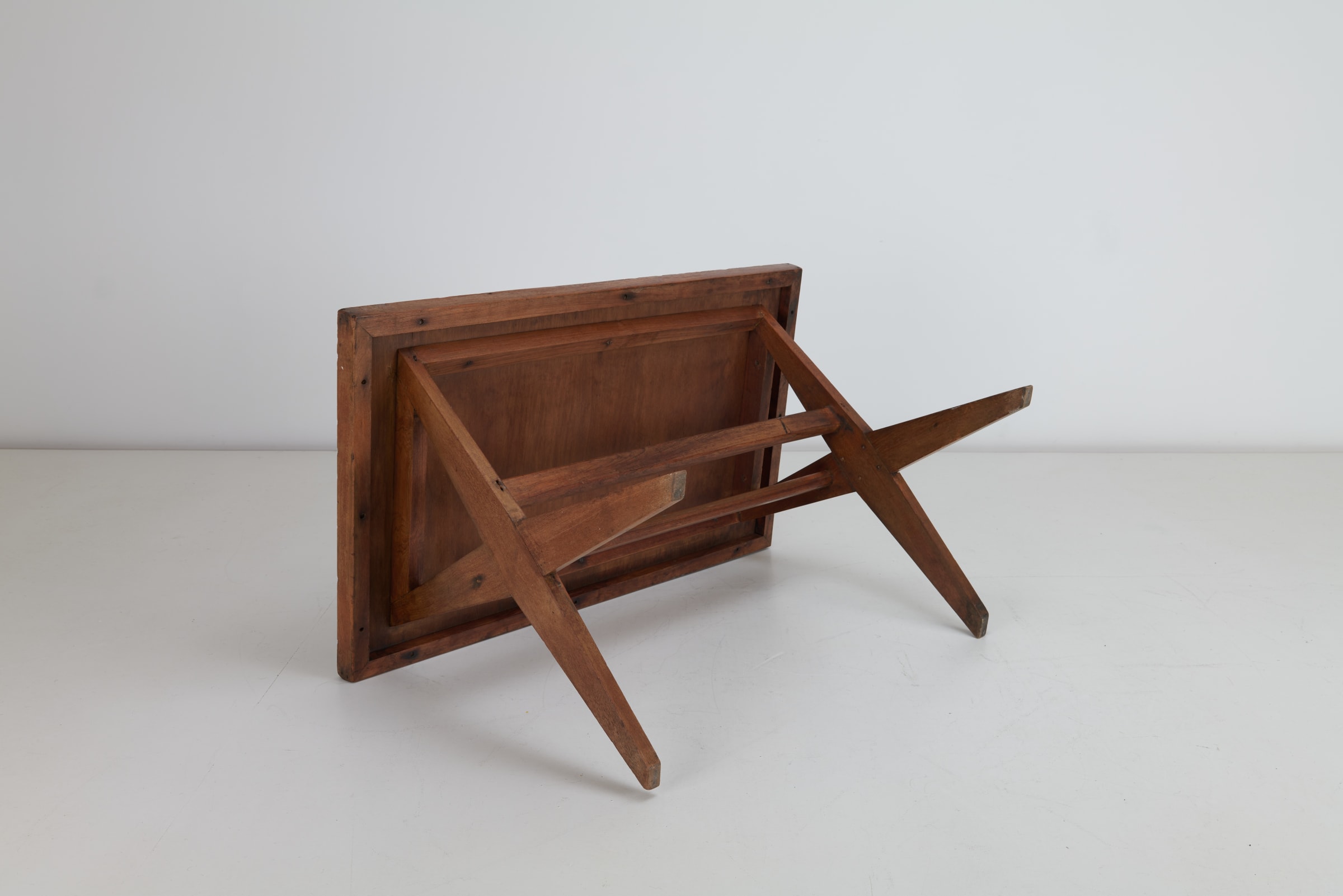 <最終値下>Pierre Jeanneret Judge lunch table 最終値下>Pierre Jeanneret Judge lunch table Pierre Jeanneret
