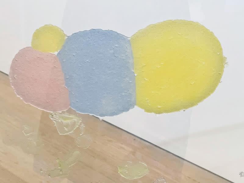 Karla Black, 'Adds Up' (detail), 2017, Glass Vaseline, plaster, scrim. Courtesy Galerie Gisela Capitain, Cologne and Modern Art, London. Photo: Karla Black
