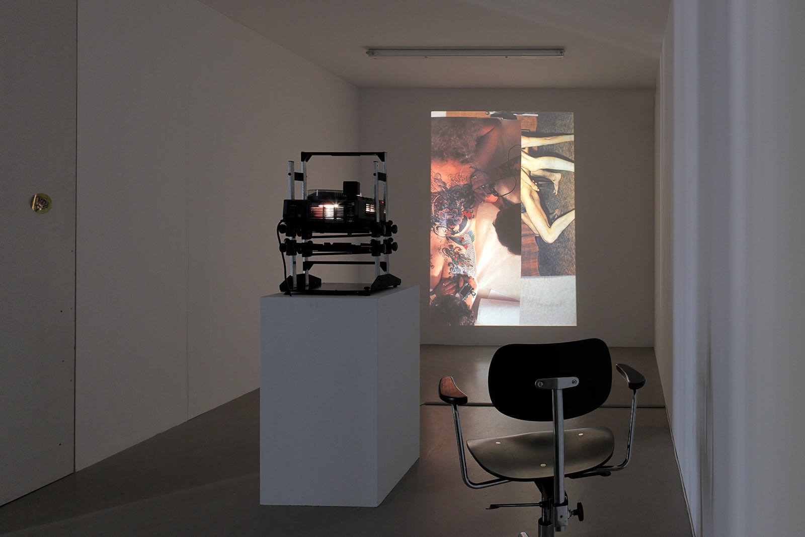 Installation view, The Displacement Effect, Capitain Petzel, 2021. Ph: Gunter Lepkowski