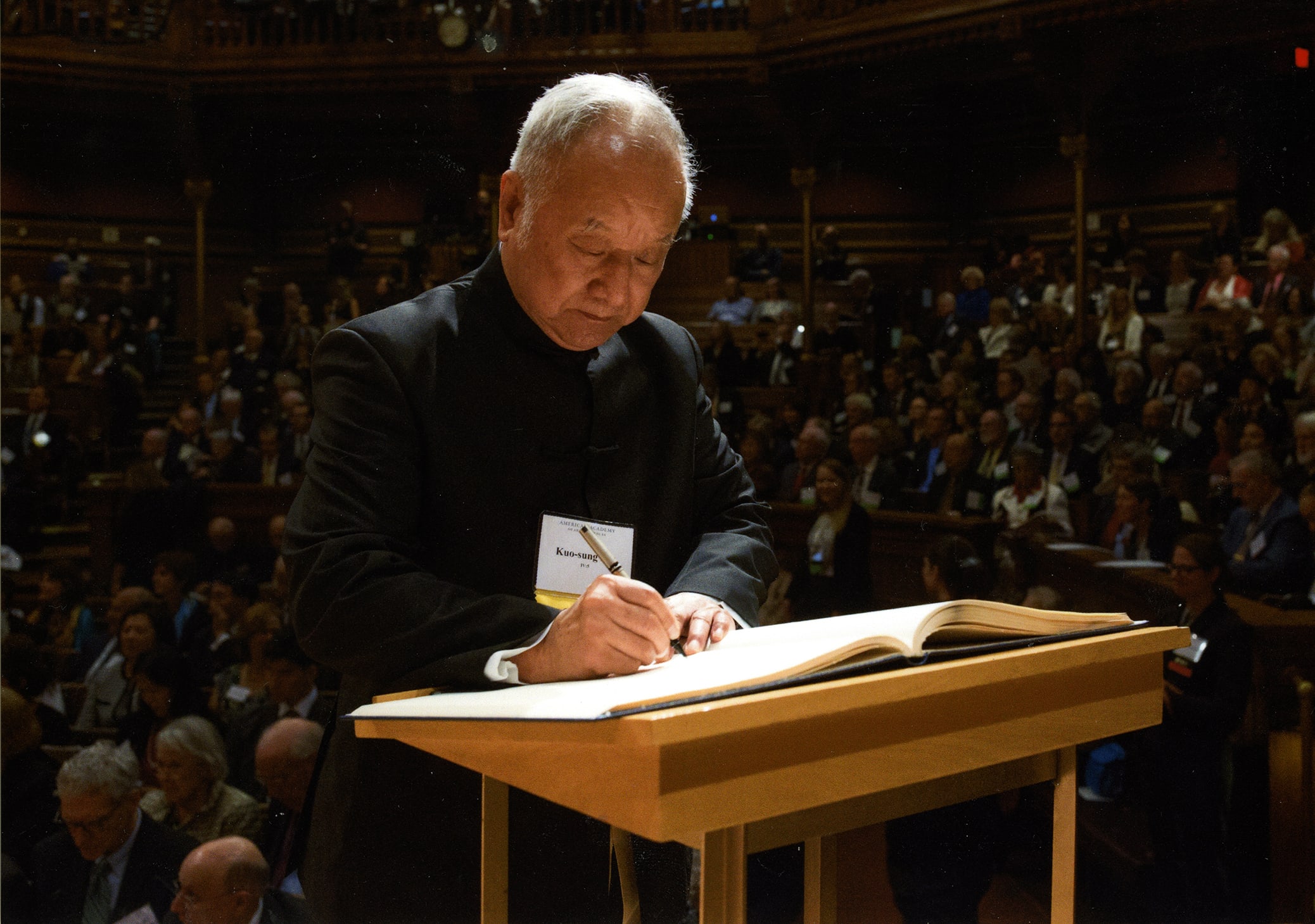 2011 Liu Kuo-sung: An 80-year Retrospective mounted at NAMOC, Beijing. Honored with &ldquo;Award for Lifetime Achievement&rdquo; at China Arts Awards...