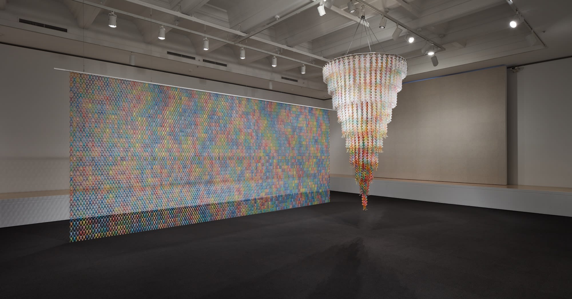 信頼への信頼 Do Ho Suh: The Spaces in Between at Cantor Arts Center アート・デザイン・音楽