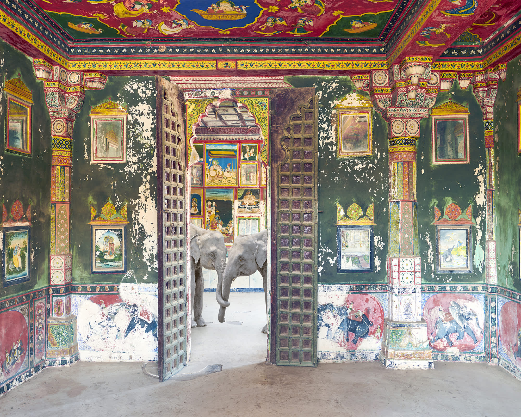 Friends Indeed, Juna Mahal, Dungarpur Palace