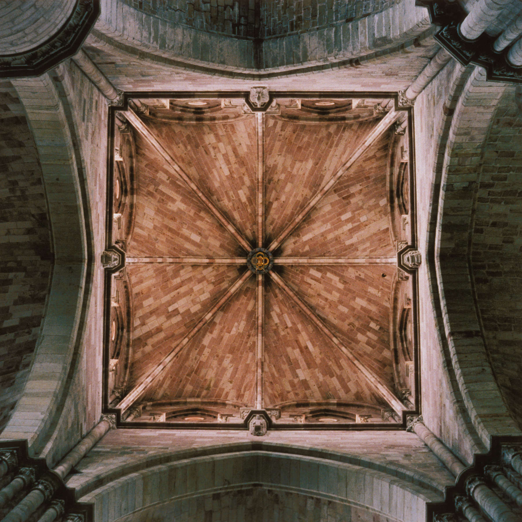 Dome #40806, Cathedral Siquenza