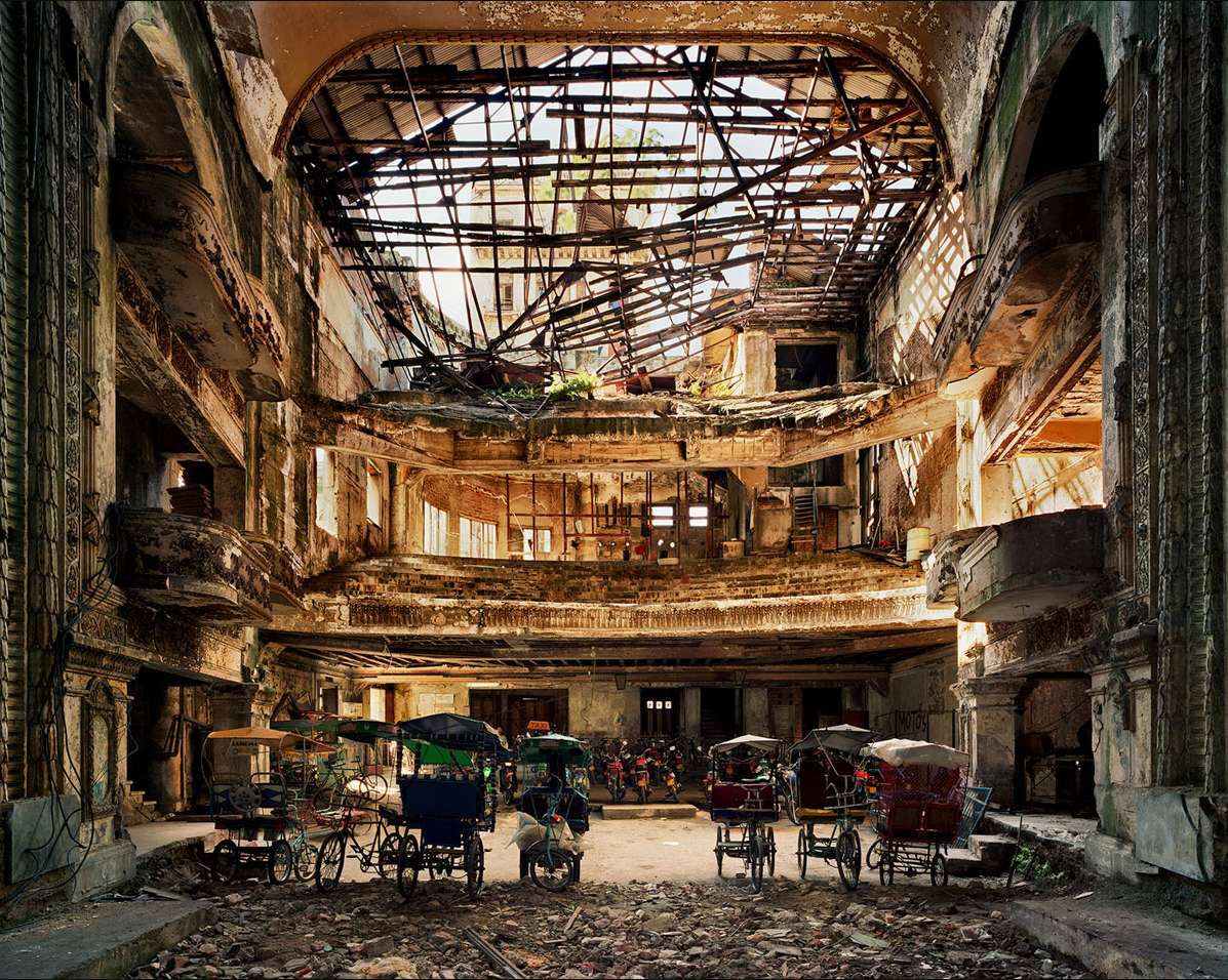 Campoamor, Vista Oeste