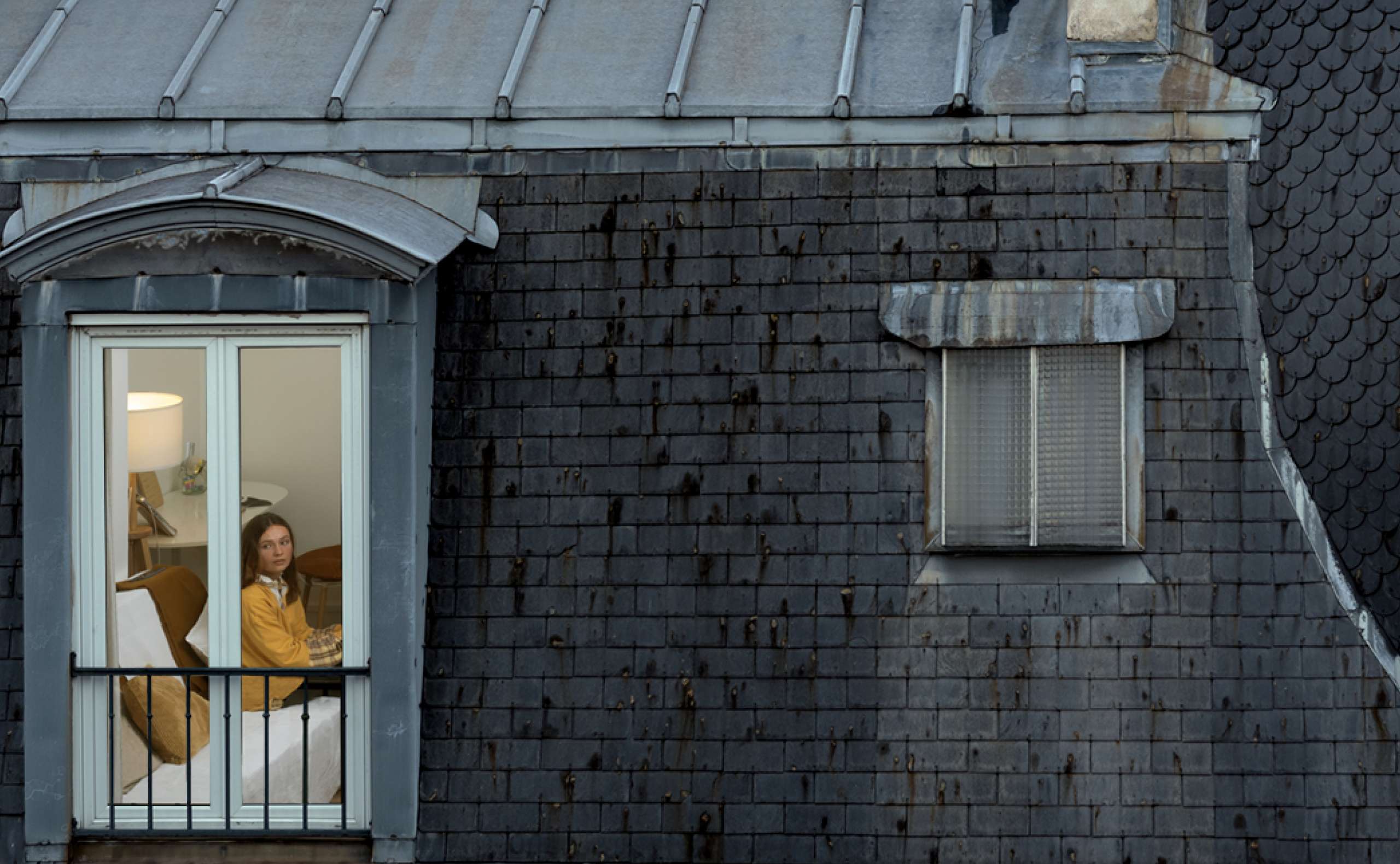 Round Window, Rue Lecourbe, 75015 Paris, November