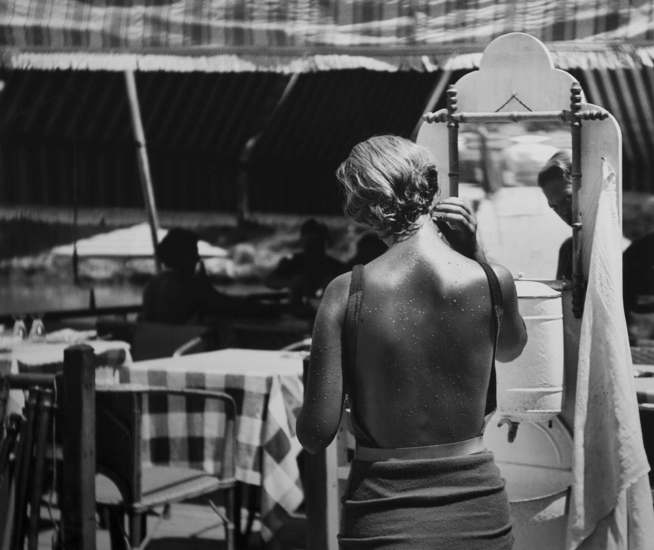 Jacques-Henri Lartigue, Chou Valton at the Plage de la Garoupe Cap 