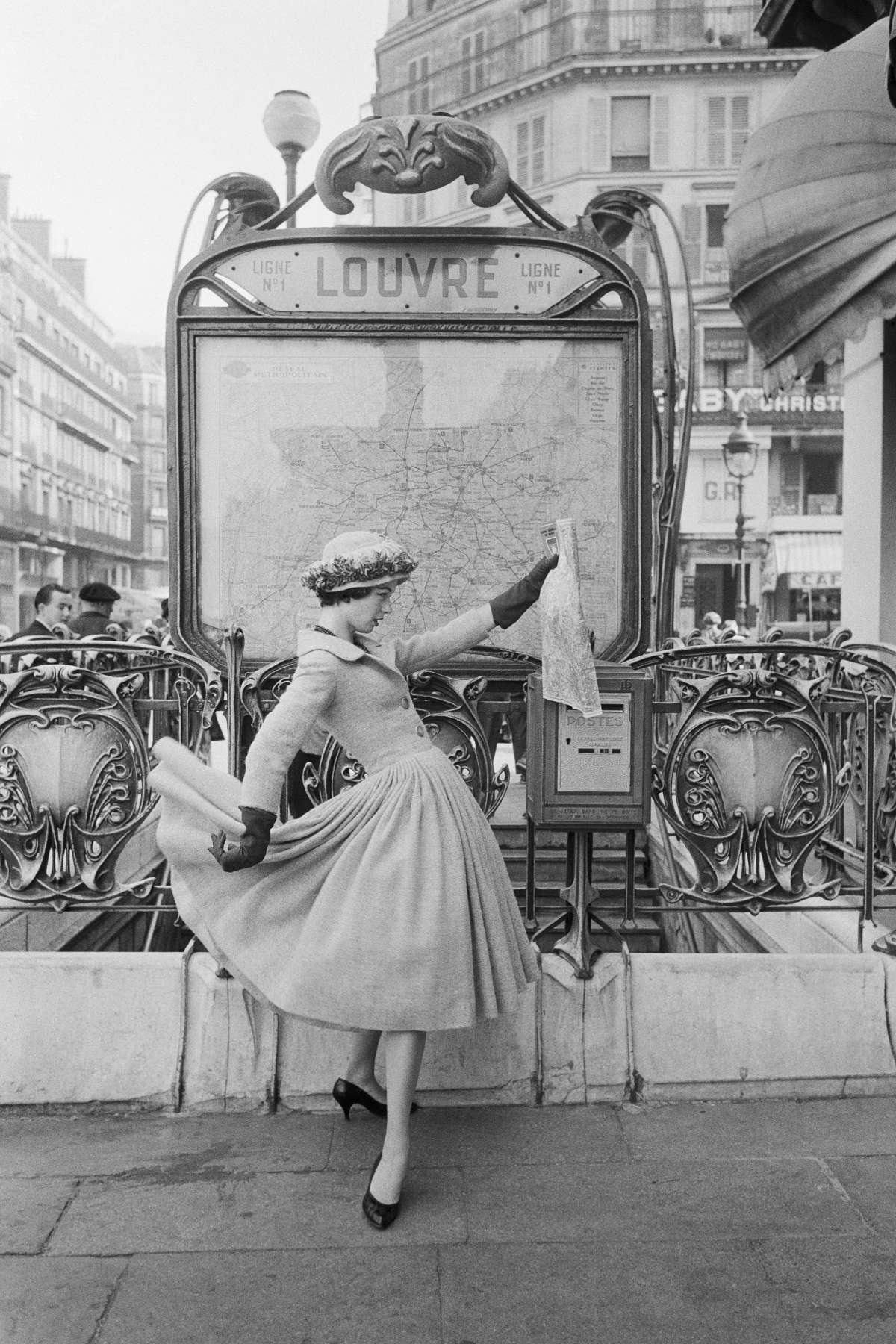 Dior glamour deals mark shaw