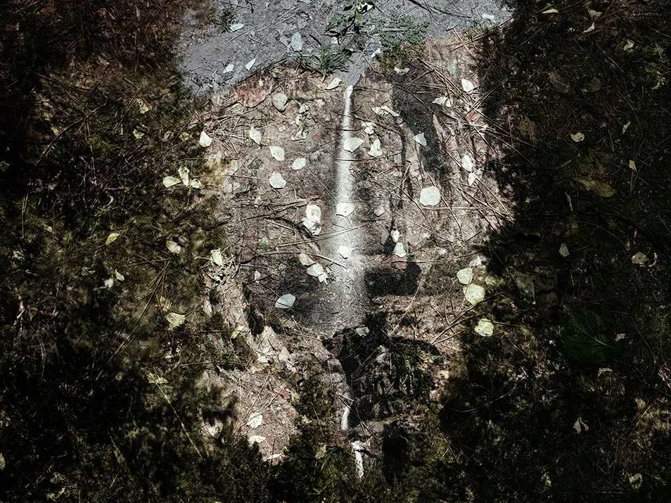 Abelardo Morell, Rooftop View of The Brooklyn Bridge, 2011