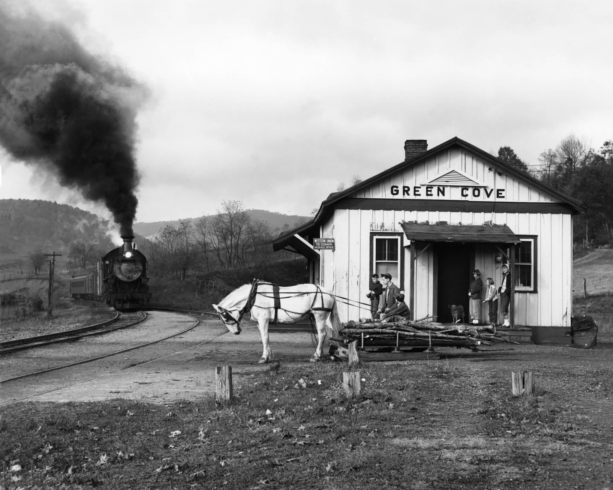 Ole Maud, Green Cove, VA