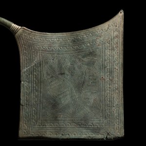 Greek 'plate' fibula, Geometric Period, Peloponnese, 8th century BC