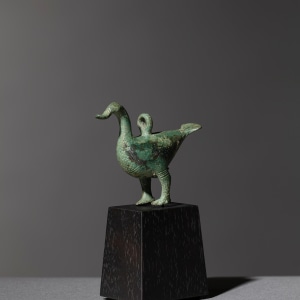 Greek pendant of a water bird, Thessaly, Geometric Period, 8th century BC