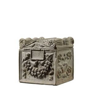 Roman cinerary urn, c.1st century AD