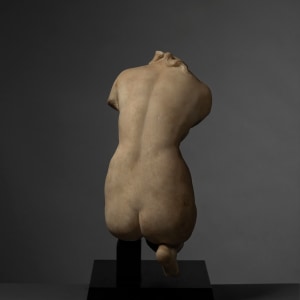 Hellenistic crouching Venus, c.1st century BC
