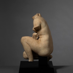 Hellenistic crouching Venus, c.1st century BC