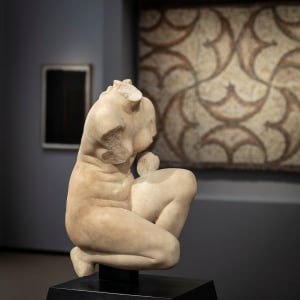 Hellenistic crouching Venus, c.1st century BC