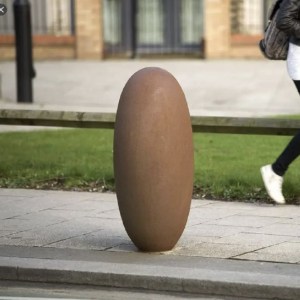 Anthony Gormley, Bollard Set of 4, 2001