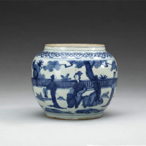 AN UNUSUAL CHINESE BLUE AND WHITE MING JAR, 17th Century