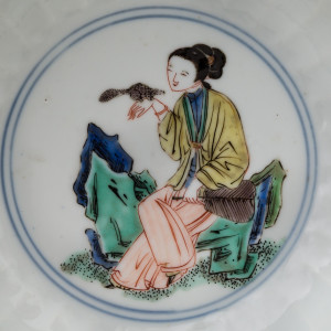 A CHINESE FAMILLE VERTE BOWL, Kangxi (1662-1722)
