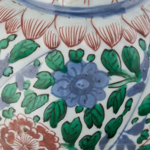 A Chinese famille verte Vase and Cover, 1662-1722