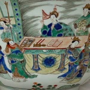 A RARE PAIR OF FINE AND IMPOSING CHINESE FAMILLE VERTE BOWLS , Kangxi (1662 – 1722)
