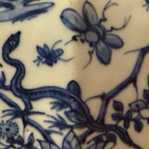 A RARE MING BLUE AND WHITE BRUSH HOLDER IN THE FORM OF A TABLE SCREEN, Ming Dynasty, Wanli Period (1573...