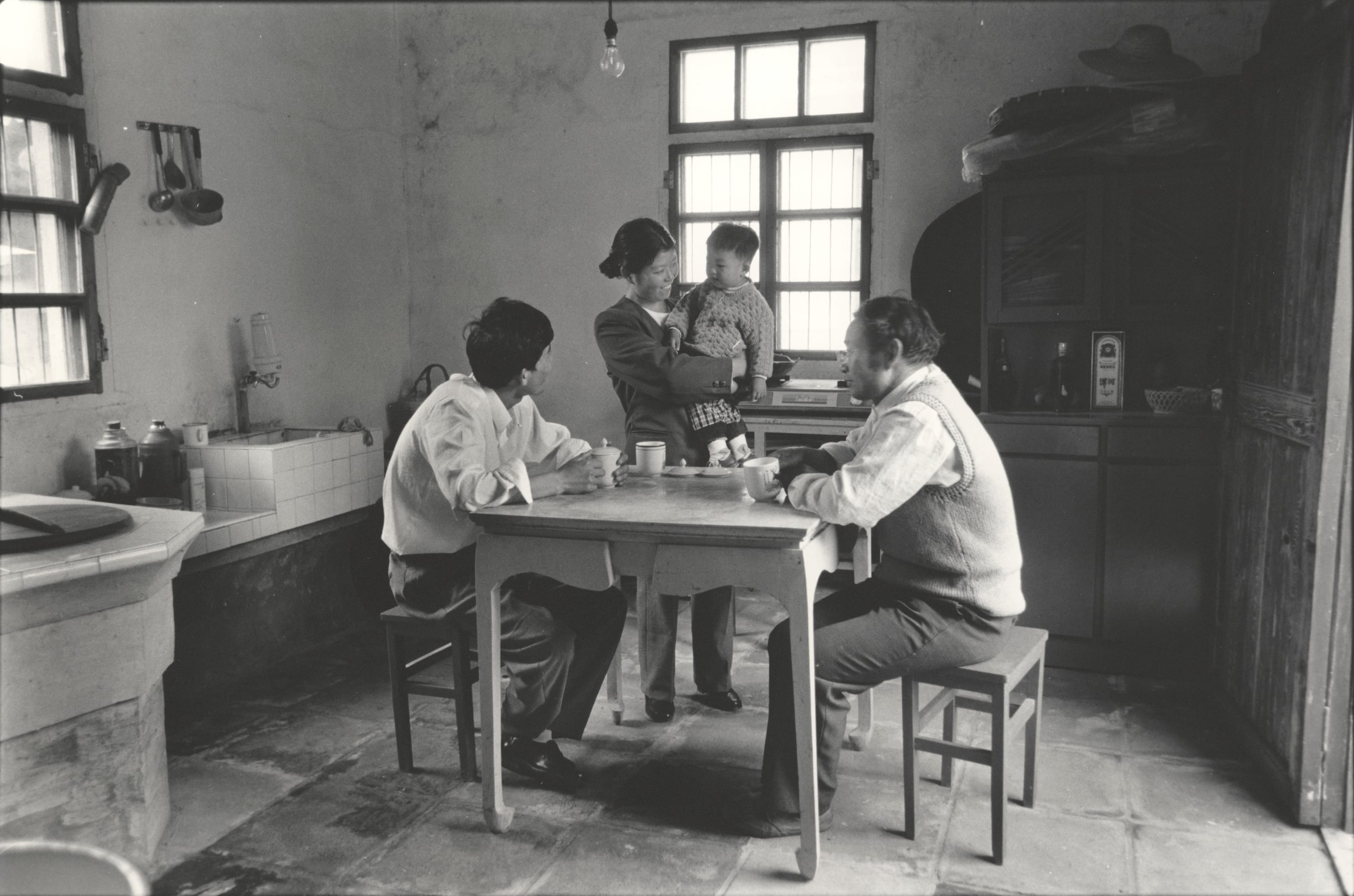 Larry Silver, Untitled (Family at Home), 1996