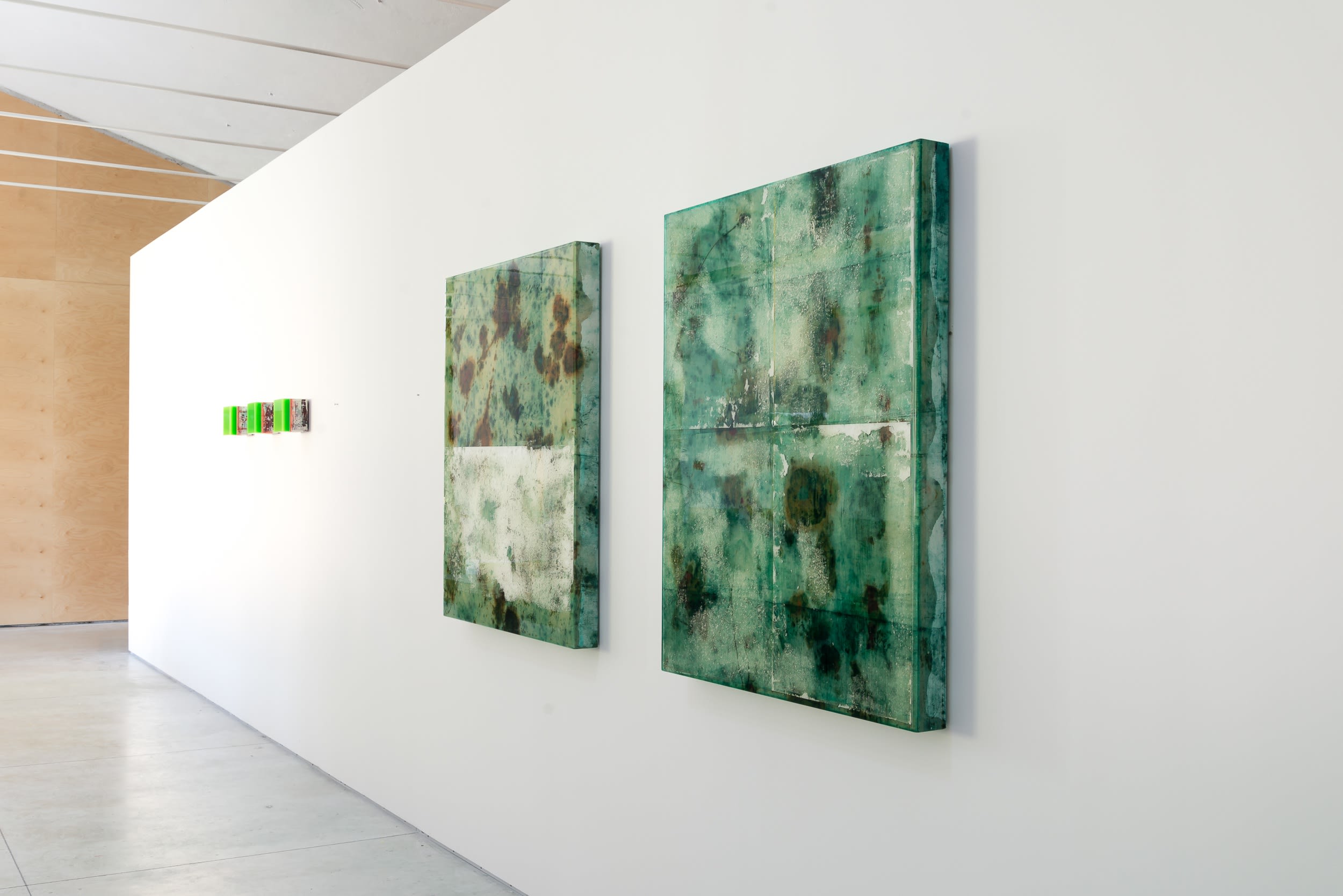 Ivan De Menis artist studio italy