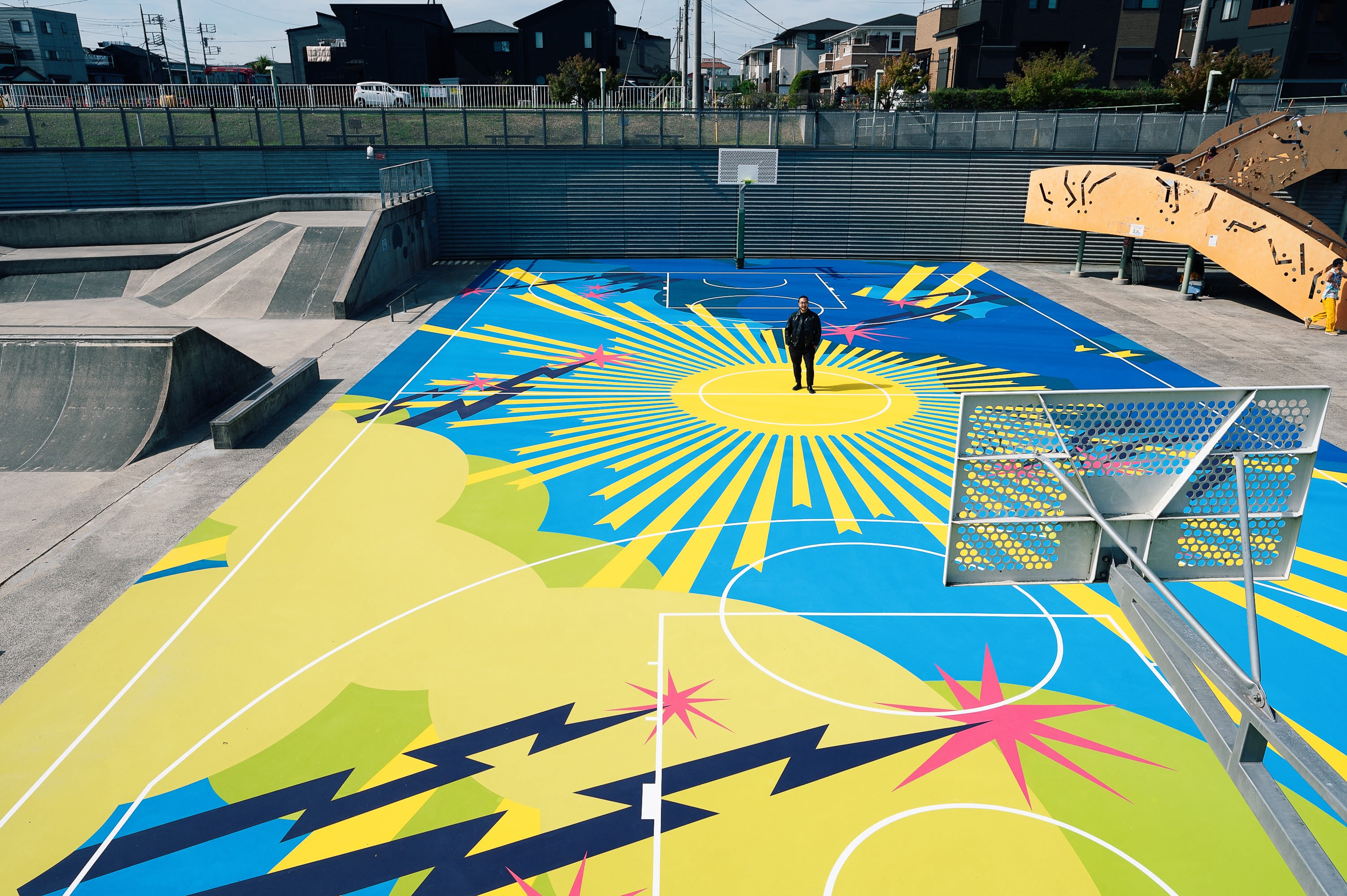 The Sun Breaking through Clouds, 2023, Artwork by Noritaka Tatehana, Organized by PROJECT BACKBOARD / go parkey