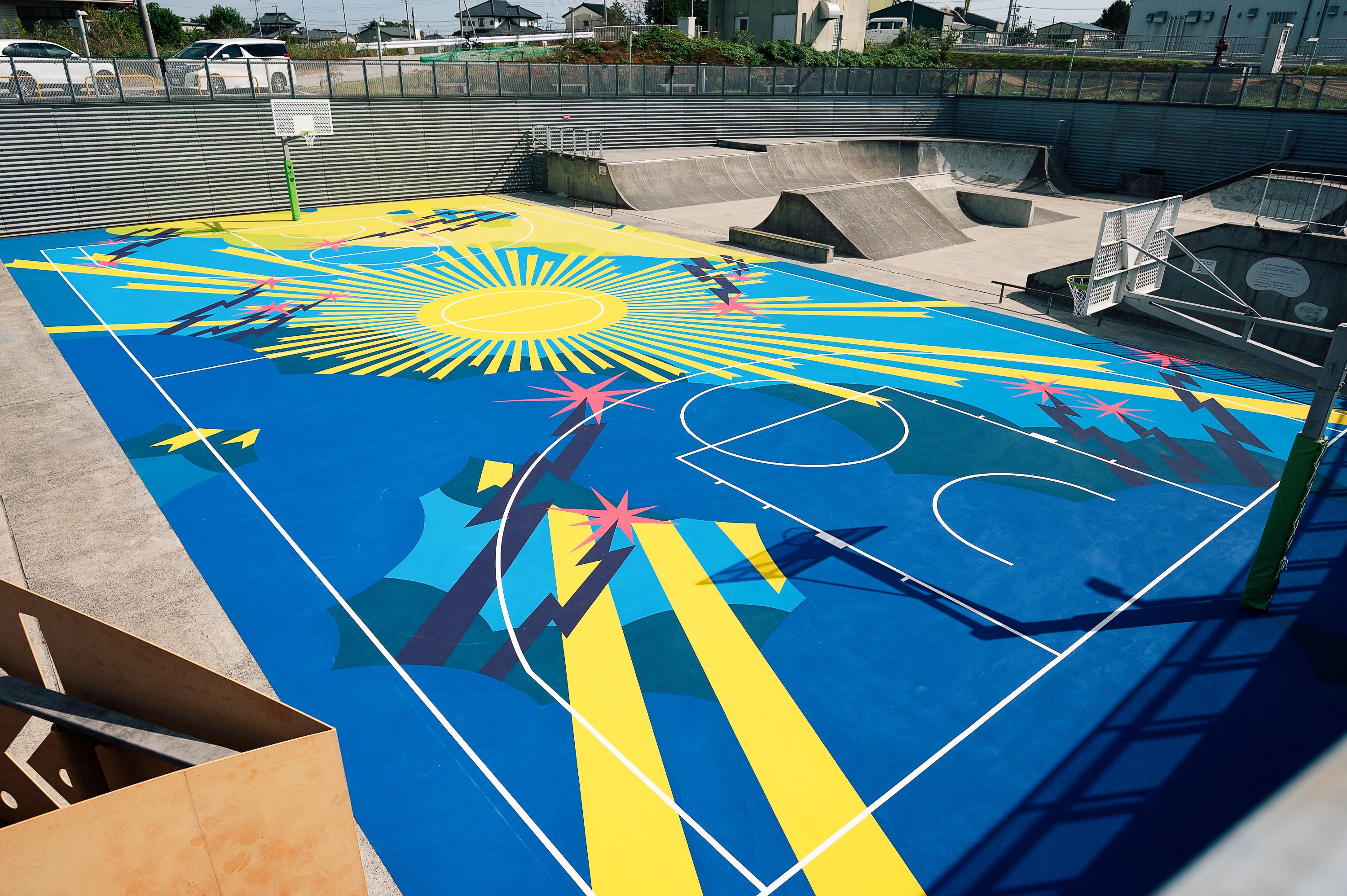 The Sun Breaking through Clouds, 2023, Artwork by Noritaka Tatehana, Organized by PROJECT BACKBOARD / go parkey