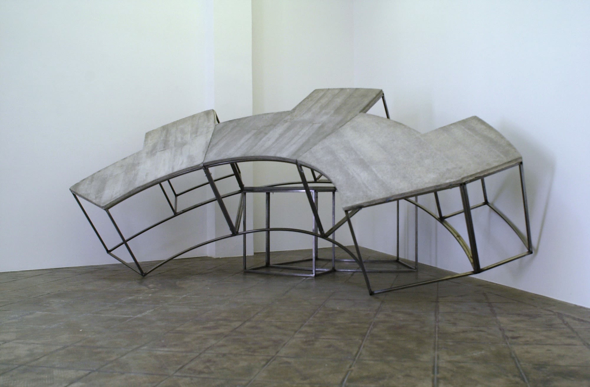 ASIER MENDIZABAL. LA RUOTA DENTATA, 2009