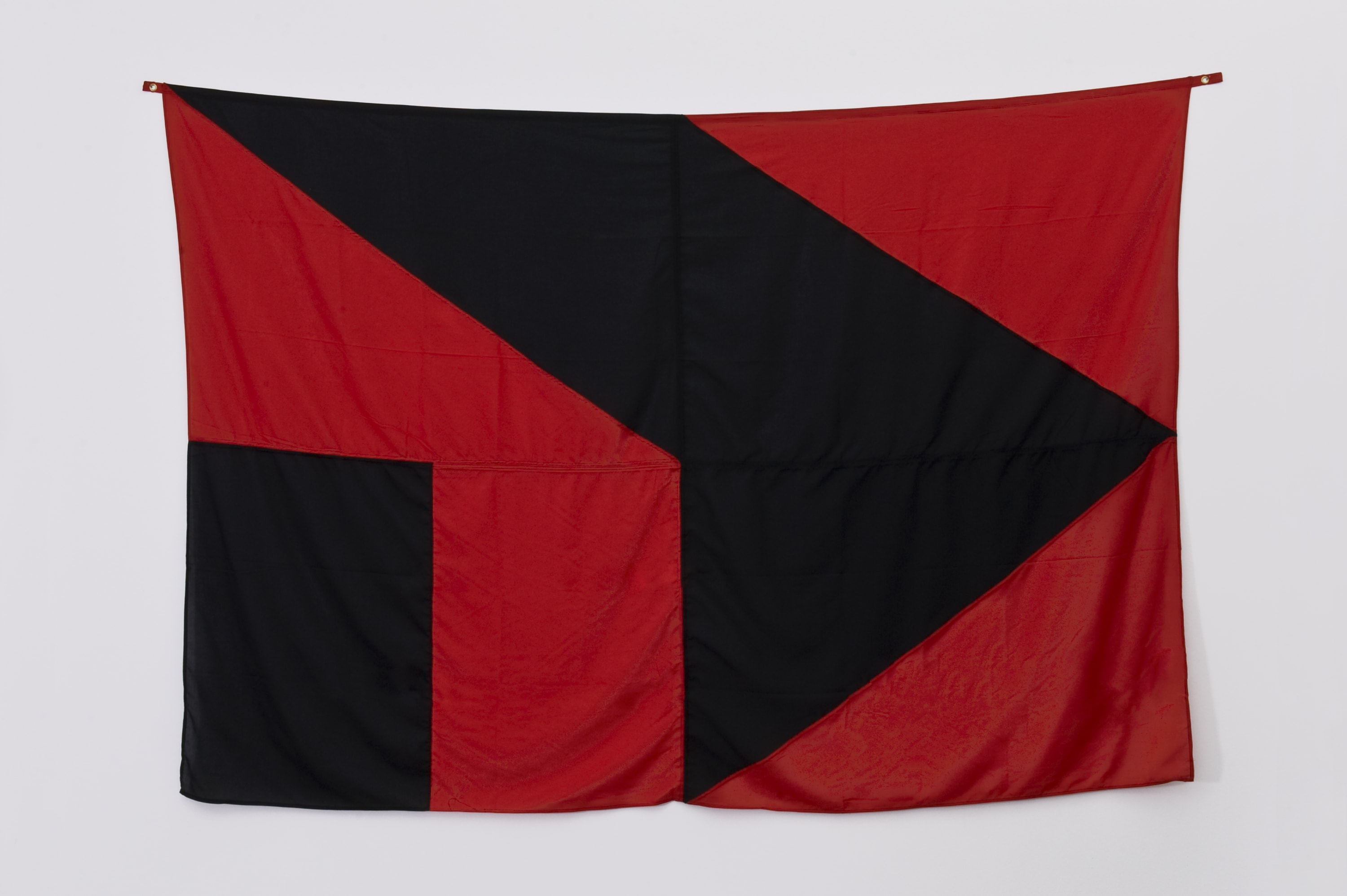 ASIER MENDIZABAL. NOT ALL THAT MOVES IS RED (TANGRAM) #2, 2012