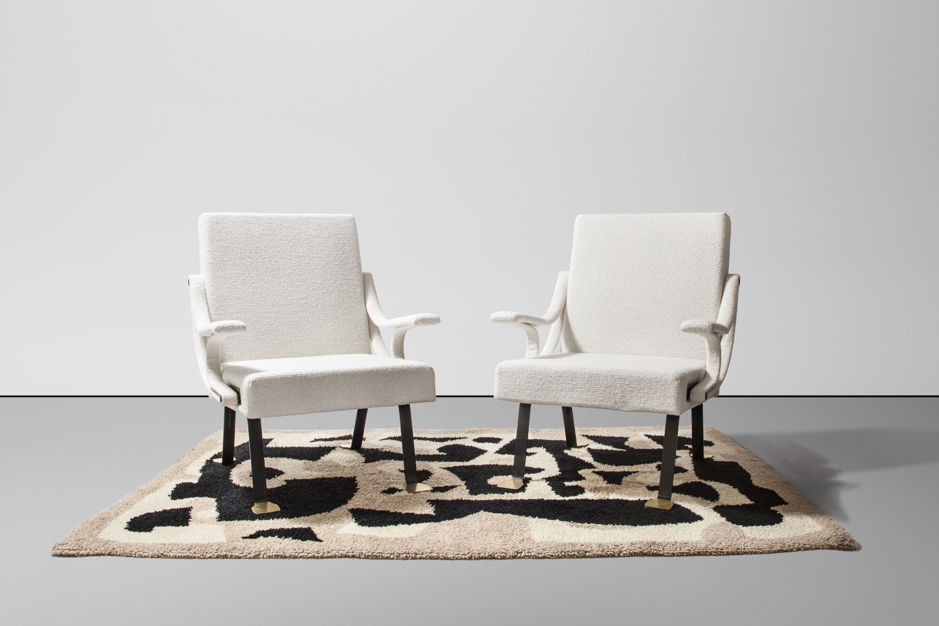 Ignazio Gardella 'Digamma' armchairs