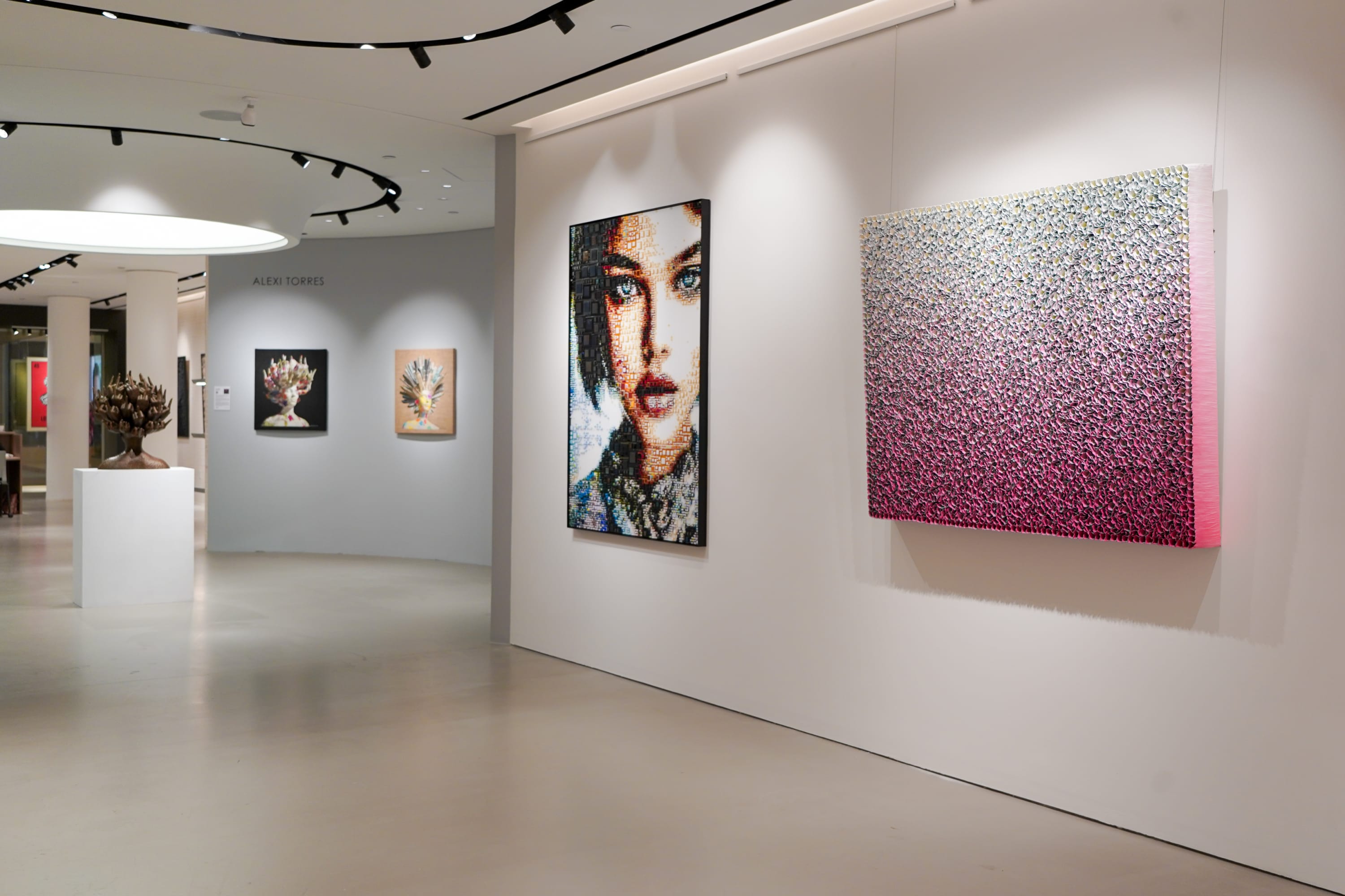Zhuang Hong Yi color-changing flower panel, lenticular petals, Isabelle Scheltjens glass mosaic portrait.