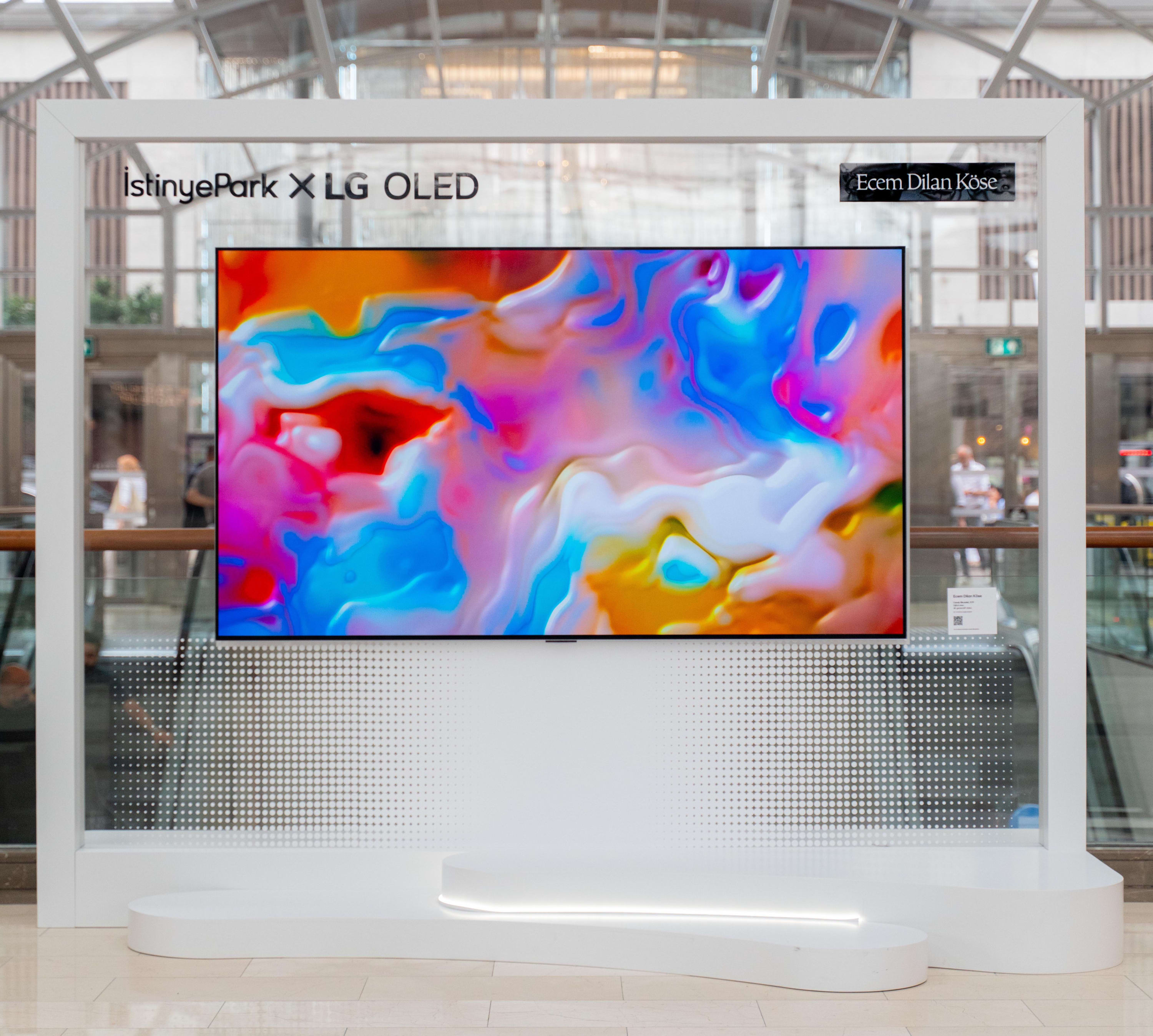 Ecem Dilan Köse x LG OLED