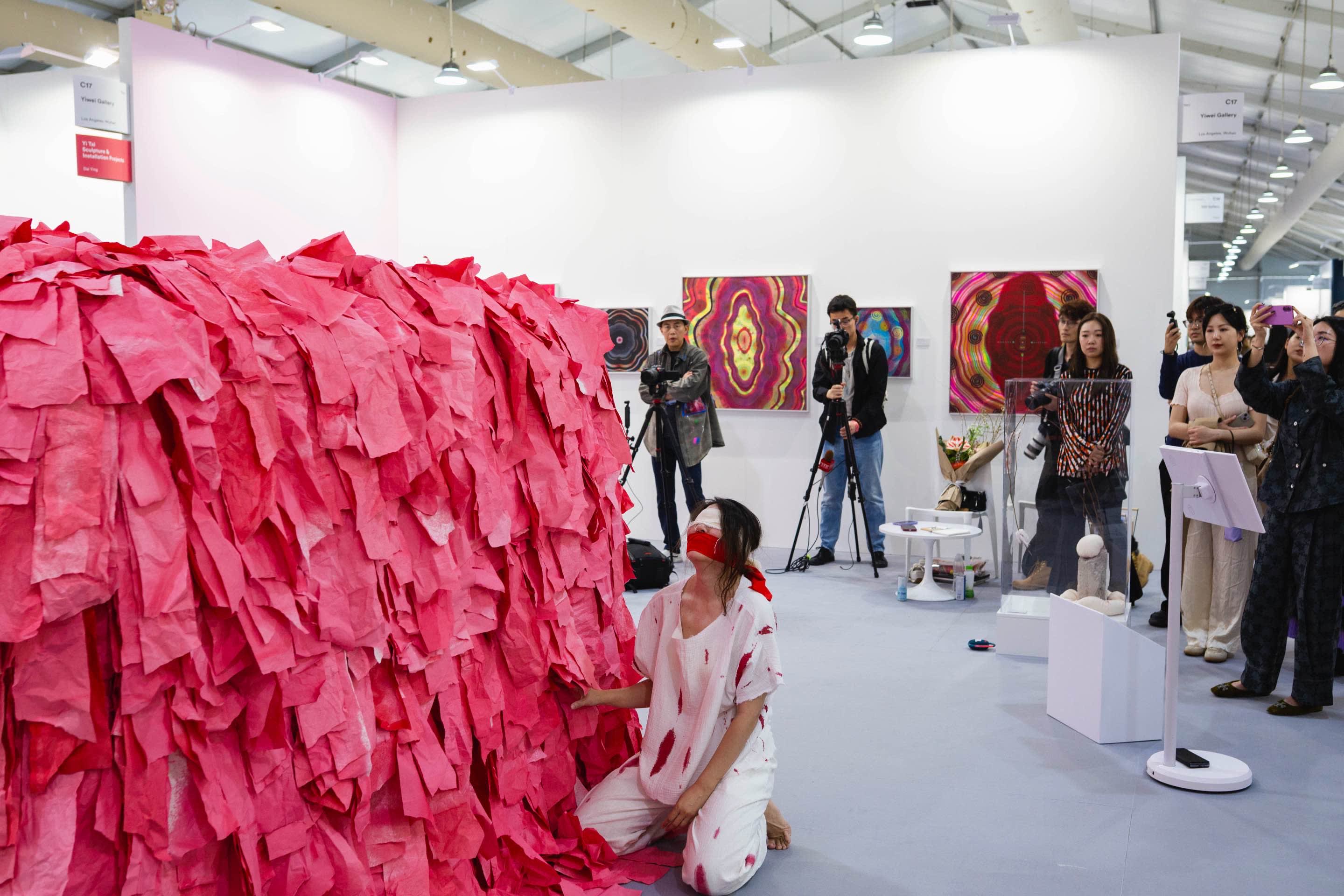 Yiwei Gallery presented Chinese Artist Dai Ying's art installation 'Temple 2' at the Yi Tai 「異體」section at Art Central Hong...