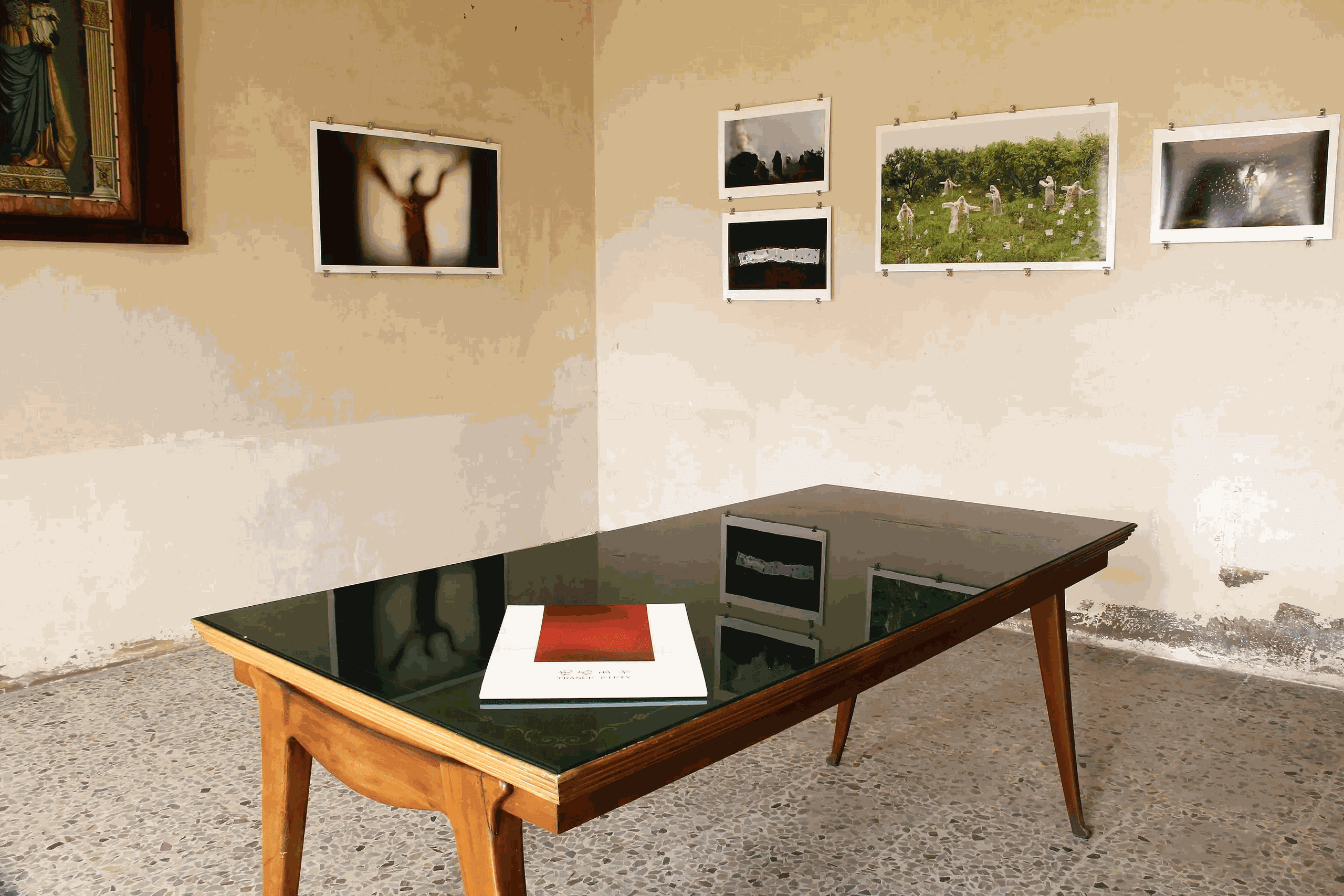 Land/Mind/Scapes Curated by Yiwei Lu, Assistant Curator Jason Chengtian Yu Ye Wenlong, Huang Jianxiong, Wang Xin, Yan Jingsong, Ye Tingting,...