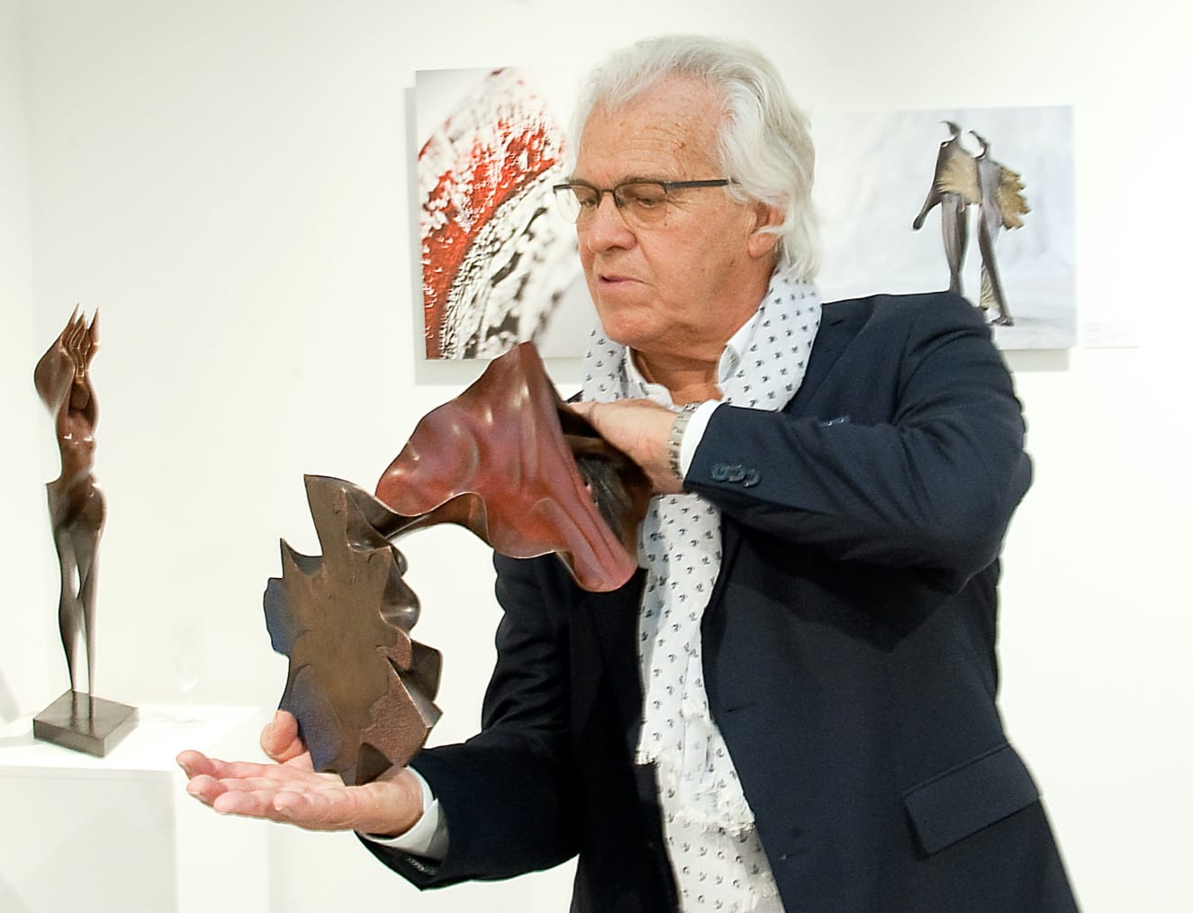 Art Thema - A place where Art matters since 1985 Art Thema, founded as an Art company in 1985 by...