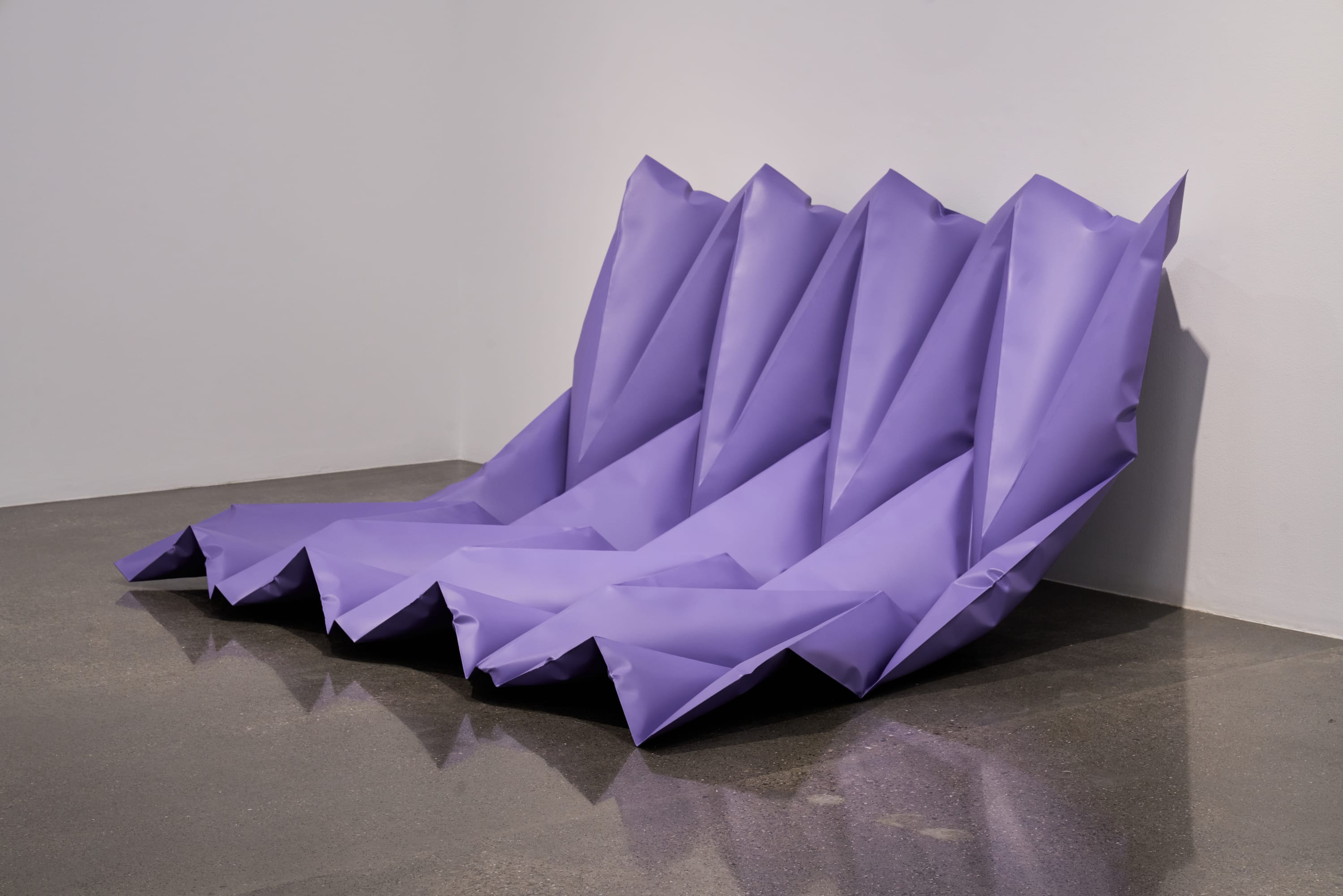 With this tension we are back to the Duchampian gap, an indefinable space that he also expresses with his concept...
