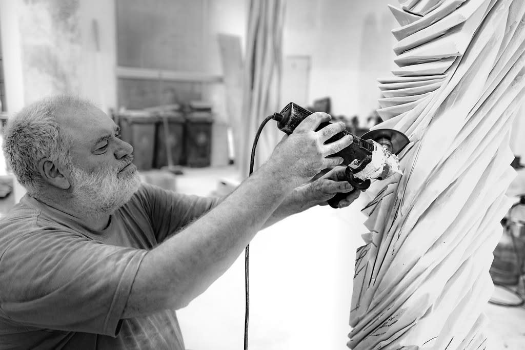 O B L O N G И П Ь Е Т Р А C А Н Т А Средневековый город...