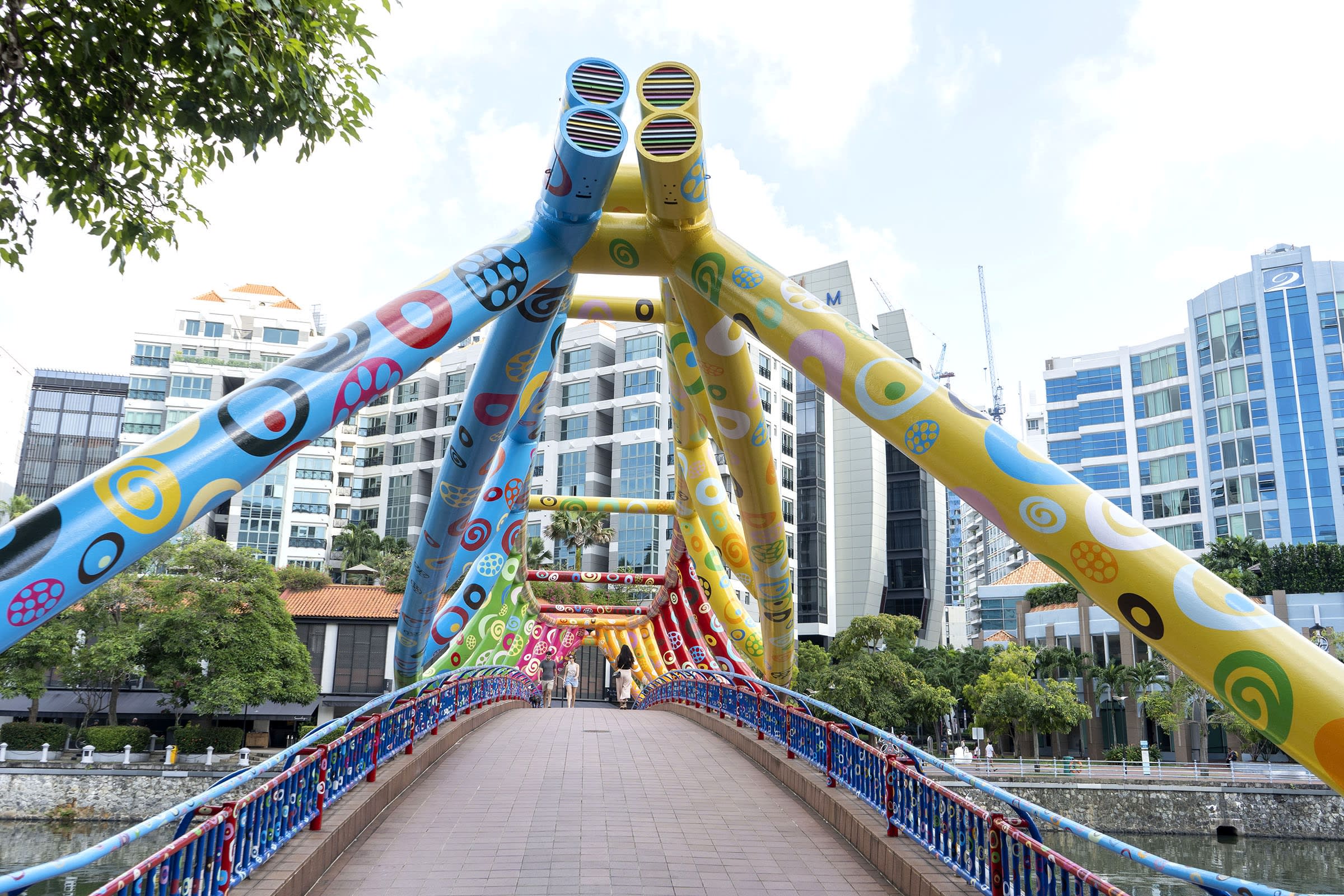 Pacita's Painted Bridge in Singapore, Photo: Ning de Guzman