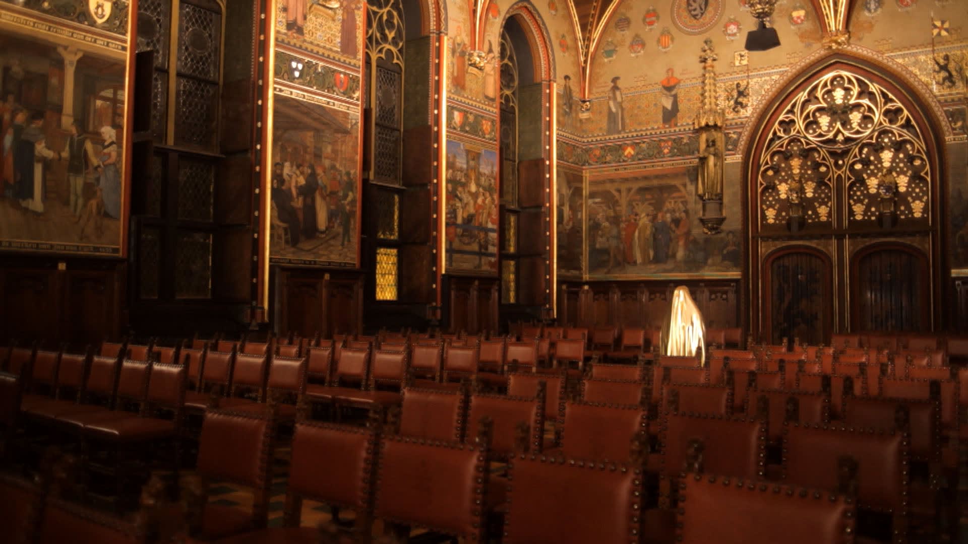 Berni SEARLE Interlaced, 2011 Three-channel video projection HD video, sound, colour, synchronised 8 minutes 30 secs Edition of 5 +...