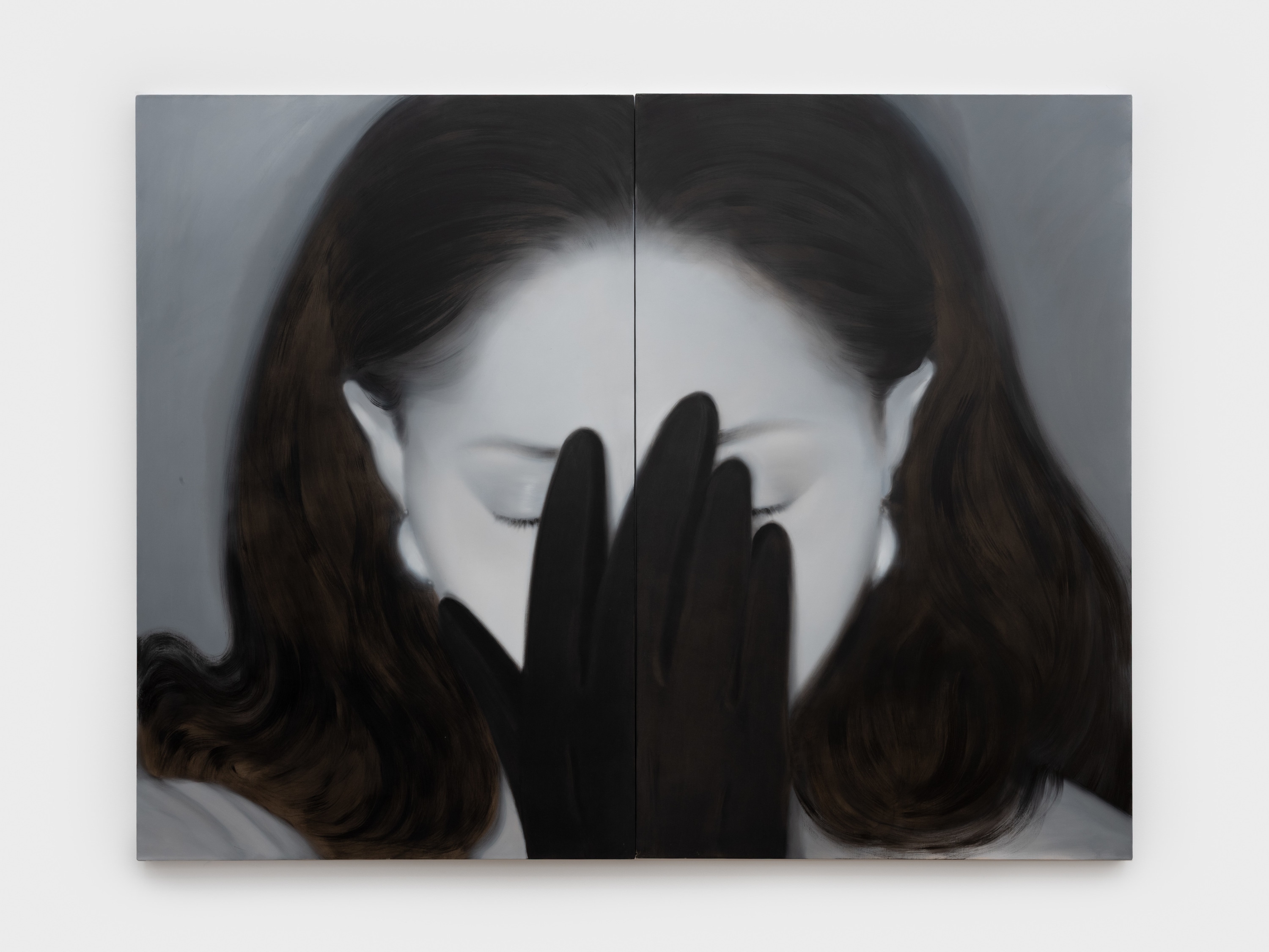 Alexis Ralaivao Le Gant Noir, 2025 oil on canvas 78 3/4 x 102 3/8 inches 200 x 260 cm