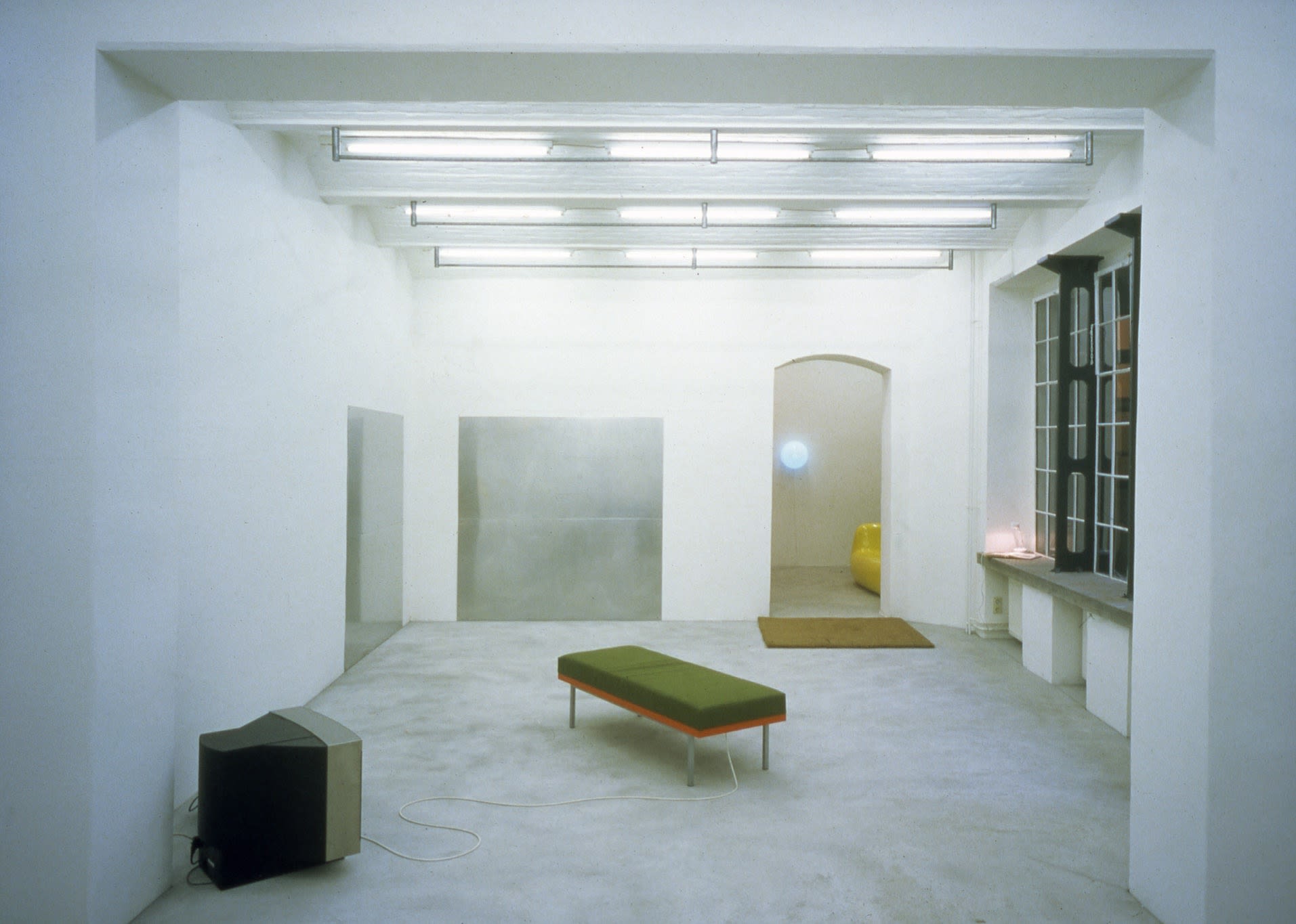 WAS NUN? Angela Bulloch, Matti Braun, Liam Gillick, Dominique Gonzalez Foerster, Carsten Höller, Christoph Keller, Rupprecht Matthies, Philippe Parreno, Julia...