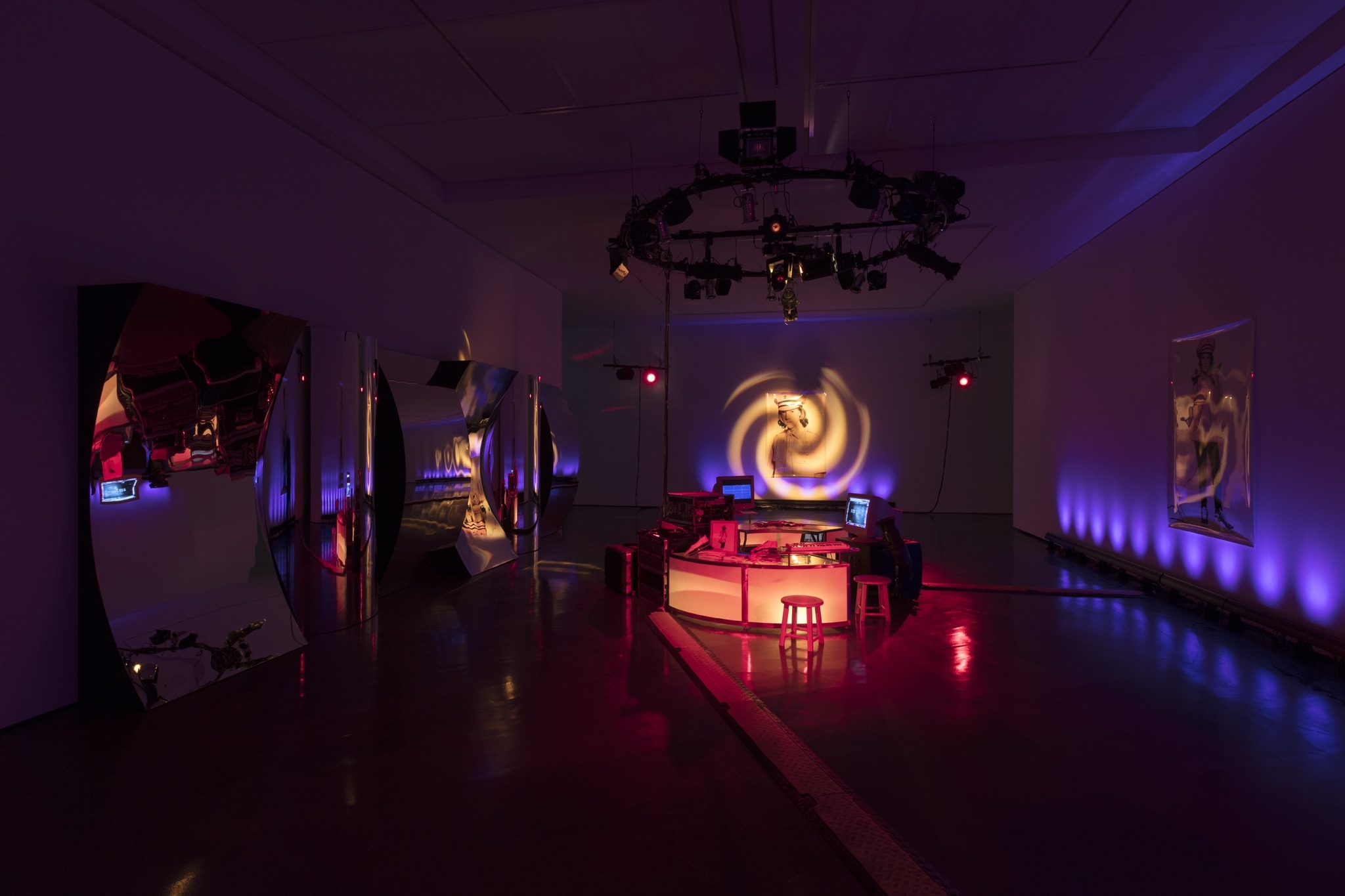 Wonderland Julia Scher