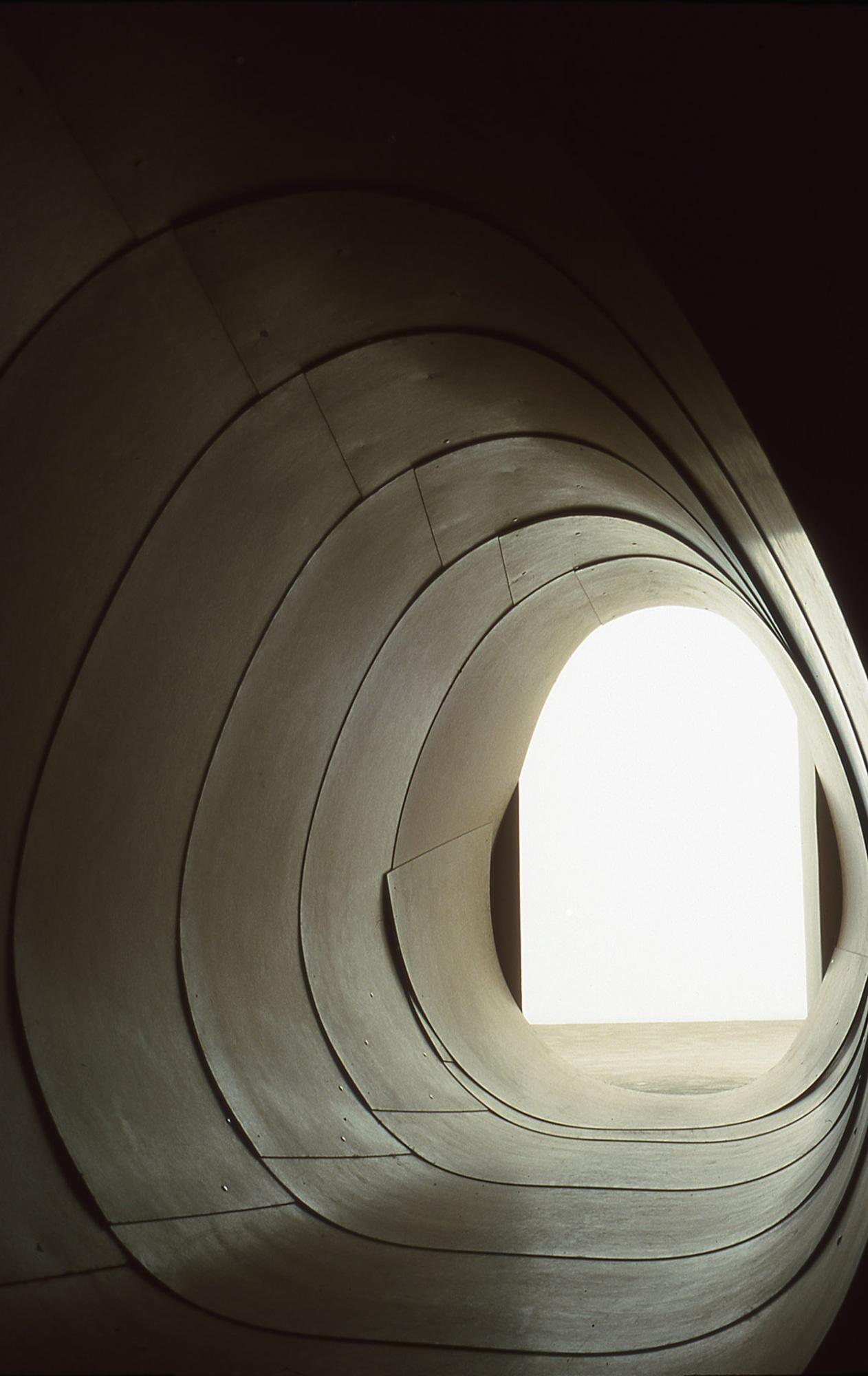 tunnel & lightbox Christoph Keller