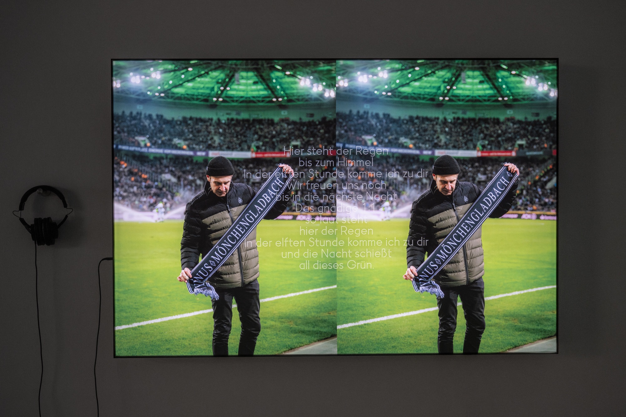 Hymnus (Fankurve), KUNSTHALLE FOR MUSIC in Mönchengladbach, Act III Ari Benjamin Meyers